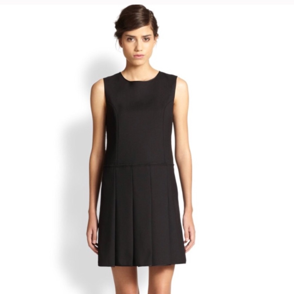 NEW Marc Jacobs Black Pleated Shift Dress